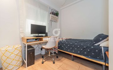 Property slide 22