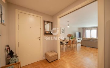 Property slide 26