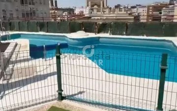 Property slide 32