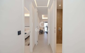 Property slide 44
