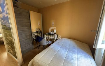 Property slide 24