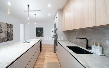 Property slide 22
