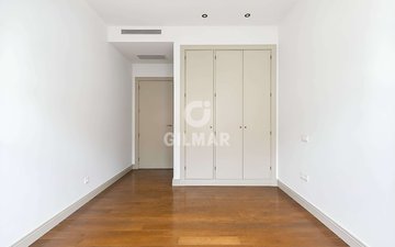 Property slide 31