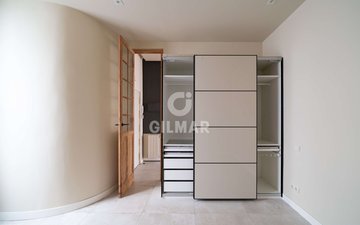 Property slide 23