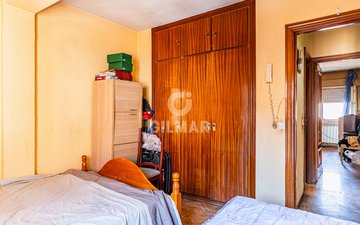 Property slide 16