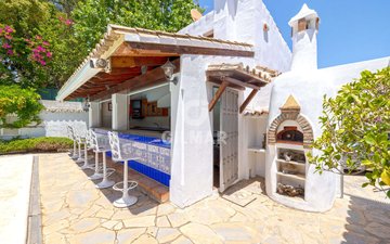 Property slide 49