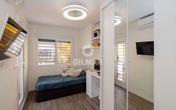 Property slide 21