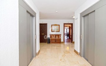 Property slide 44