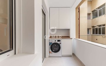 Property slide 32