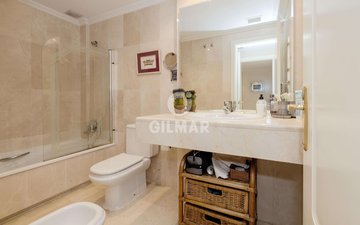 Property slide 25