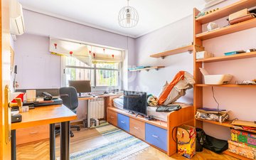 Property slide 17