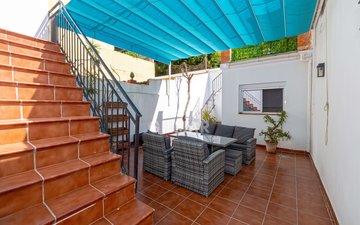 Property slide 39