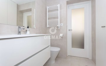 Property slide 31
