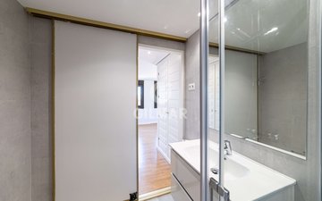 Property slide 30
