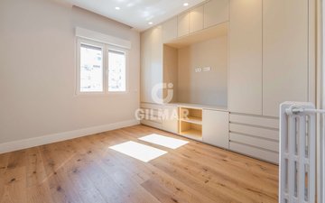 Property slide 16