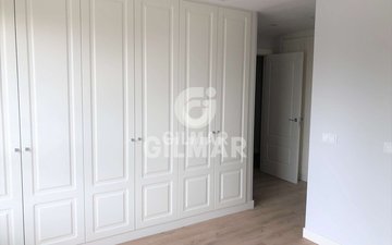Property slide 18