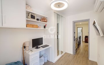 Property slide 22