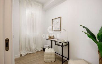 Property slide 20