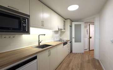 Property slide 30