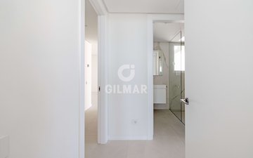 Property slide 32