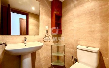 Property slide 25