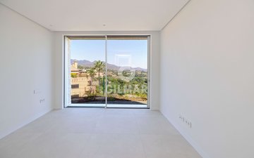 Property slide 36