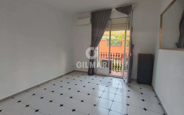 Property slide 22
