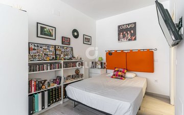Property slide 30