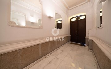 Property slide 32