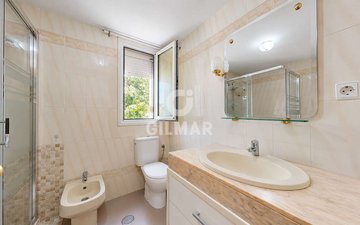 Property slide 21