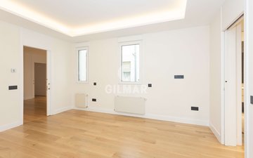 Property slide 21