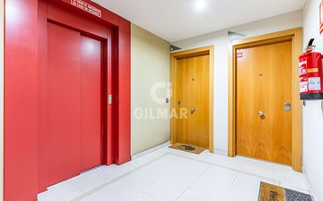Property slide 32