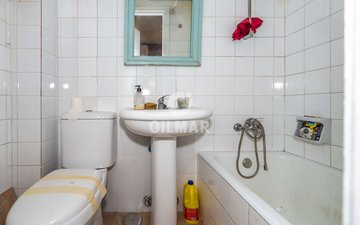 Property slide 28