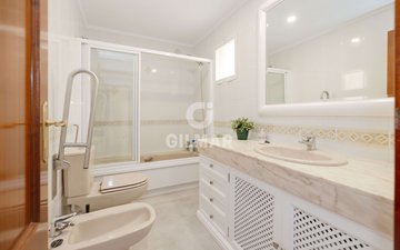 Property slide 39