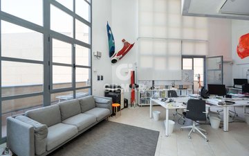 Property slide 25