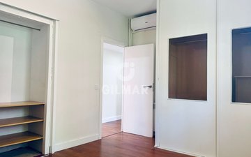 Property slide 25