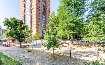 Property slide 18