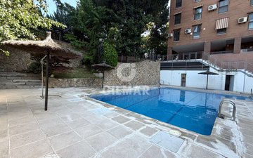 Property slide 44