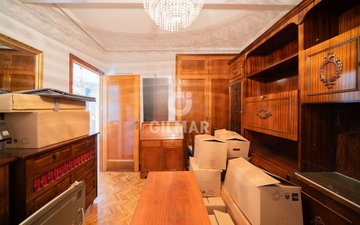 Property slide 18