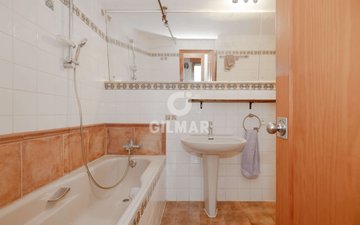 Property slide 18