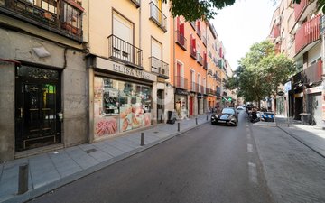 Property slide 22