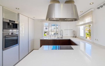 Property slide 14