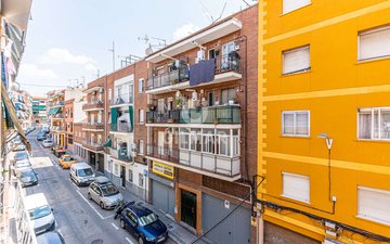 Property slide 24