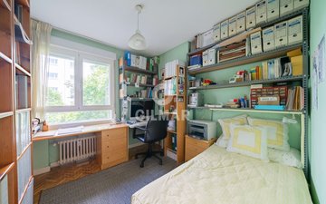 Property slide 16