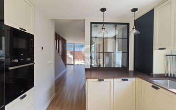Property slide 8