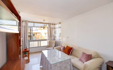 Property slide 32