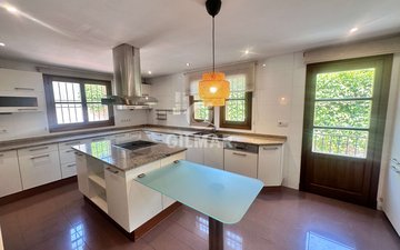 Property slide 15