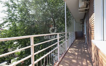 Property slide 20