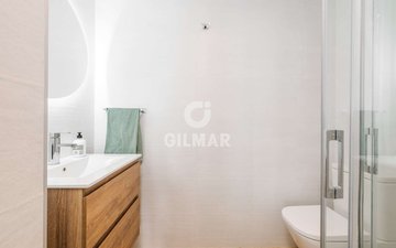 Property slide 18