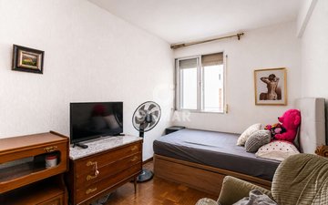 Property slide 14